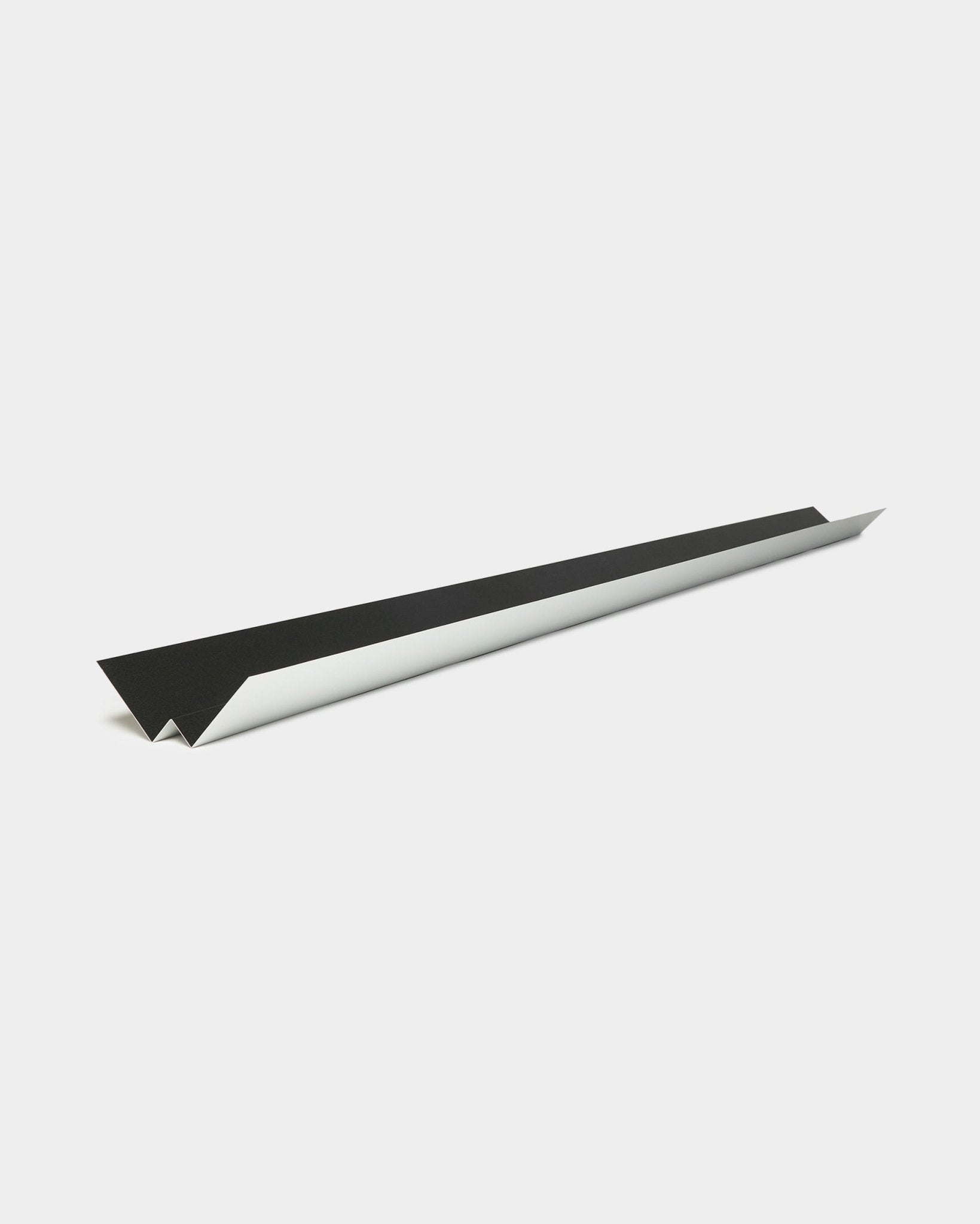 Aluwood inside corner aluminium profile with black top and white underside on plain white background